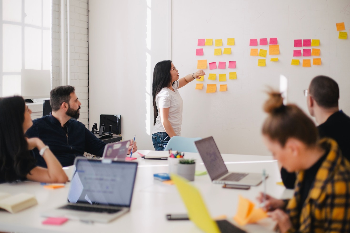 Dicas Práticas para Conseguir o Primeiro Emprego